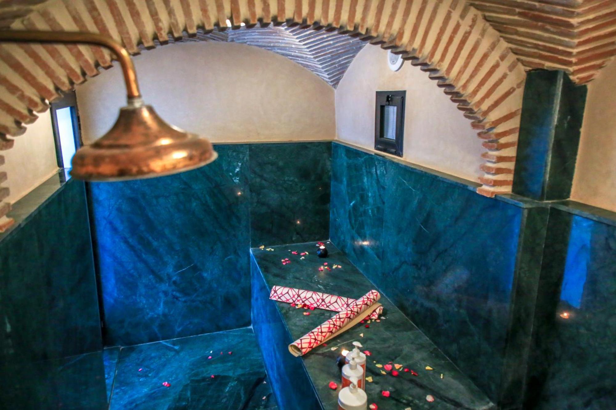 Aparthotel Medina Loft & 5*